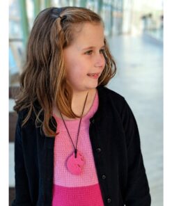 meisje met bijtketting chewnicorn